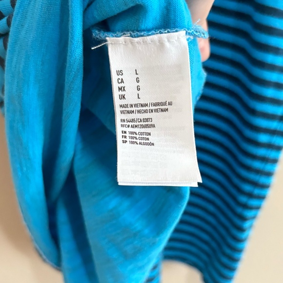 3/$10⚡️American Eagle Vibrant Blue & Navy Striped Cotton T-Shirt w Pocket - Picture 13 of 13